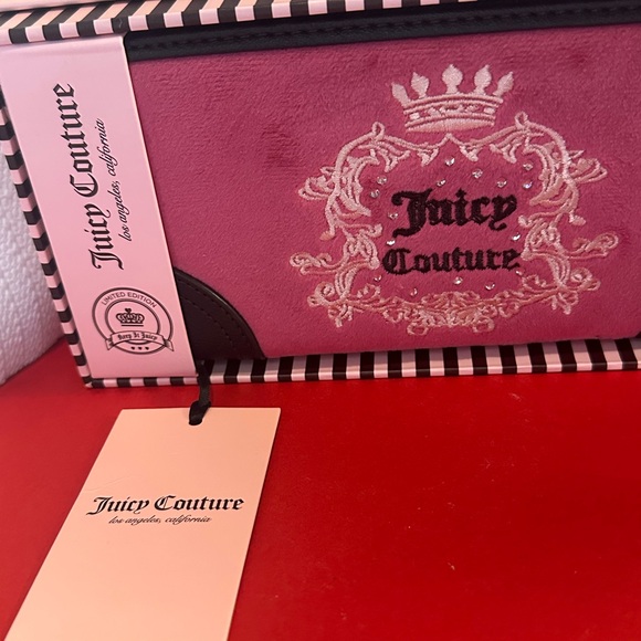 Juicy Couture Embroidered Pink Clutch - Picture 2 of 5